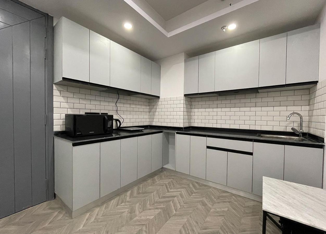 Bedchambers Serviced Apartments, Mg Road Gurgaon Extérieur photo