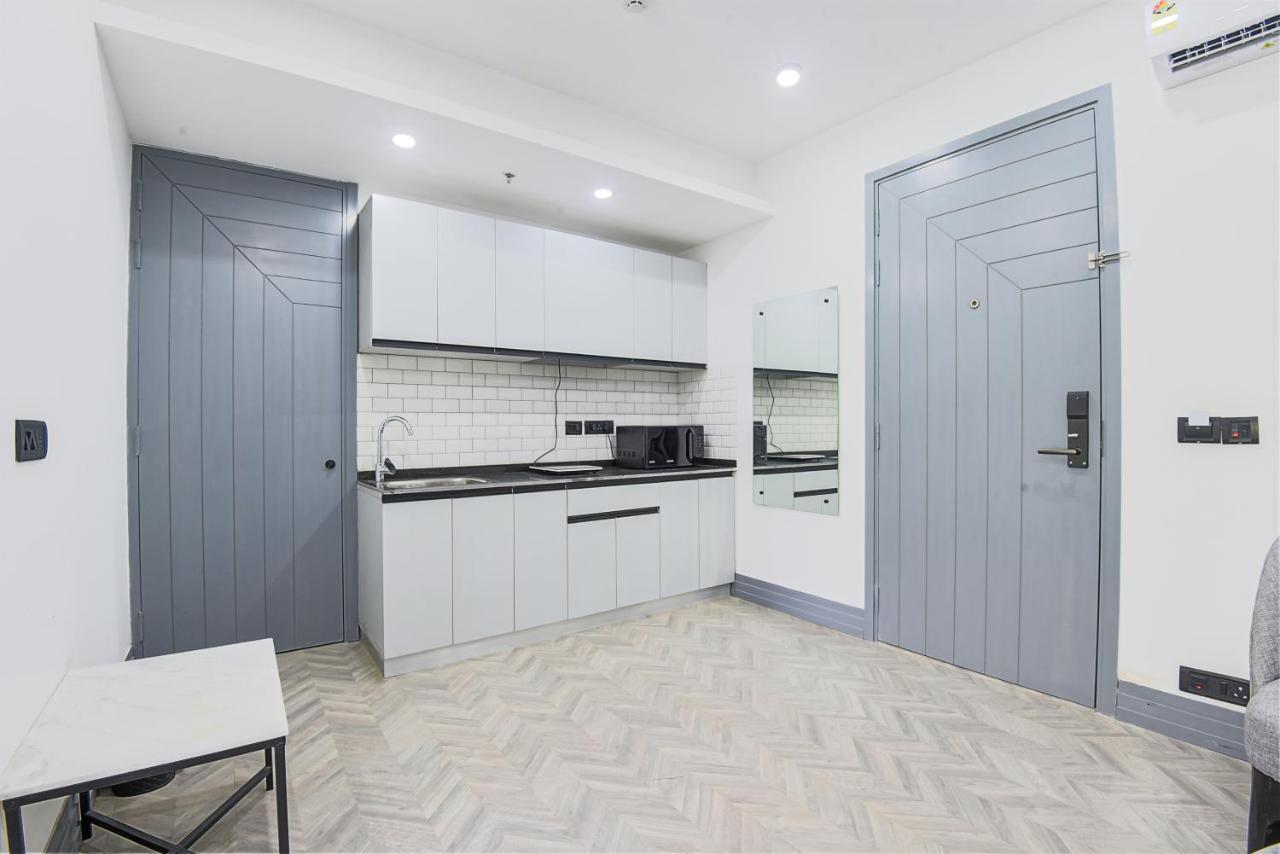 Bedchambers Serviced Apartments, Mg Road Gurgaon Extérieur photo