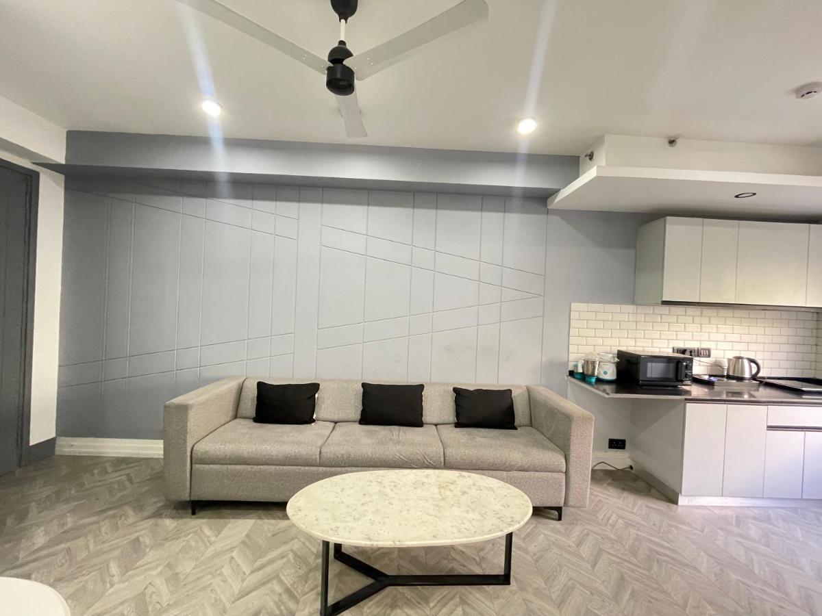 Bedchambers Serviced Apartments, Mg Road Gurgaon Extérieur photo