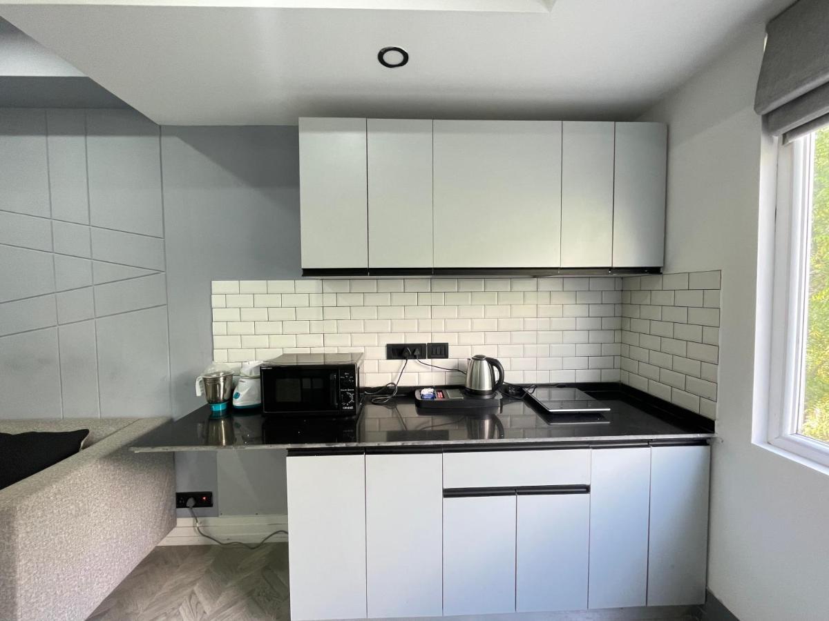 Bedchambers Serviced Apartments, Mg Road Gurgaon Extérieur photo