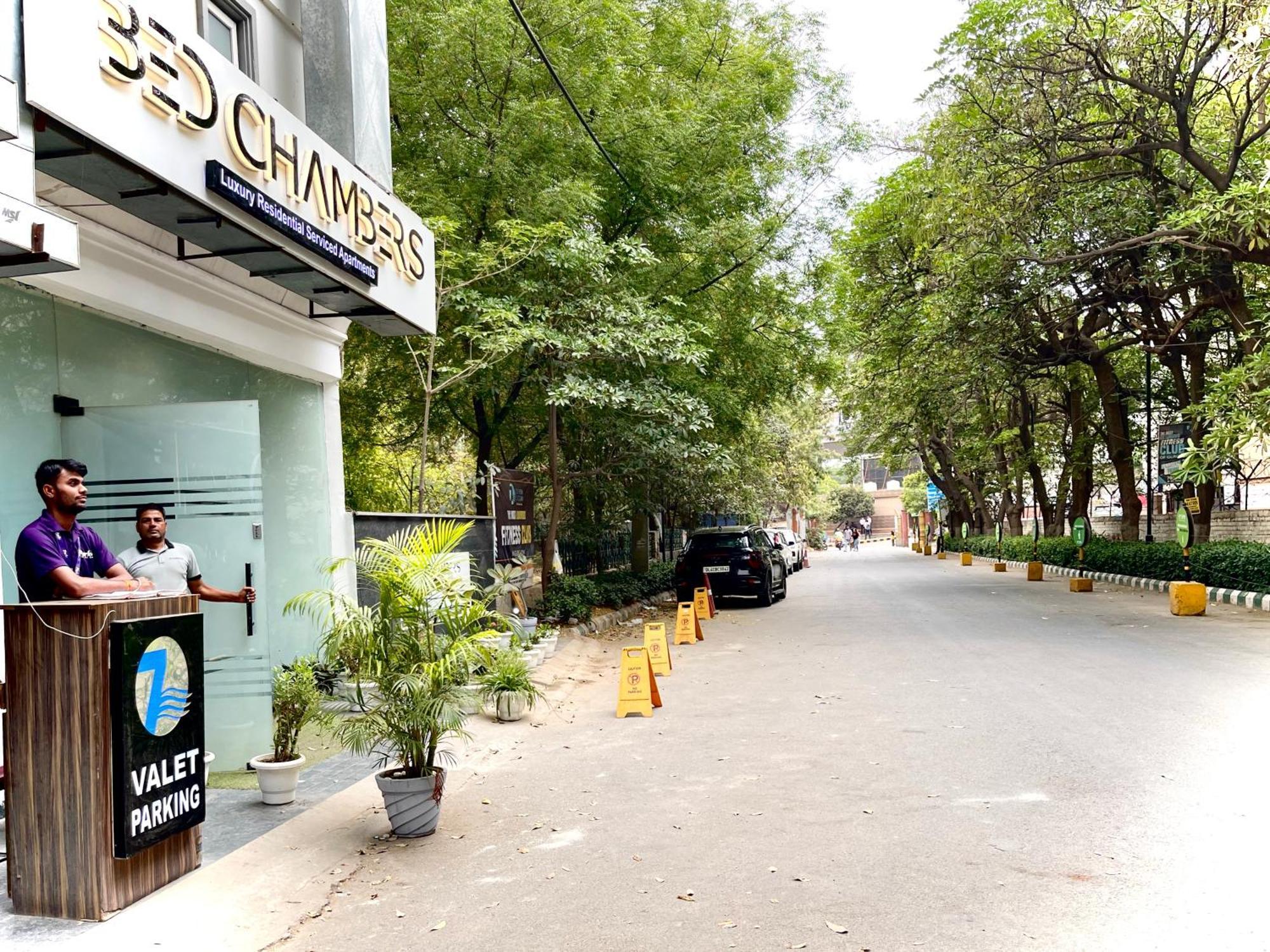 Bedchambers Serviced Apartments, Mg Road Gurgaon Extérieur photo